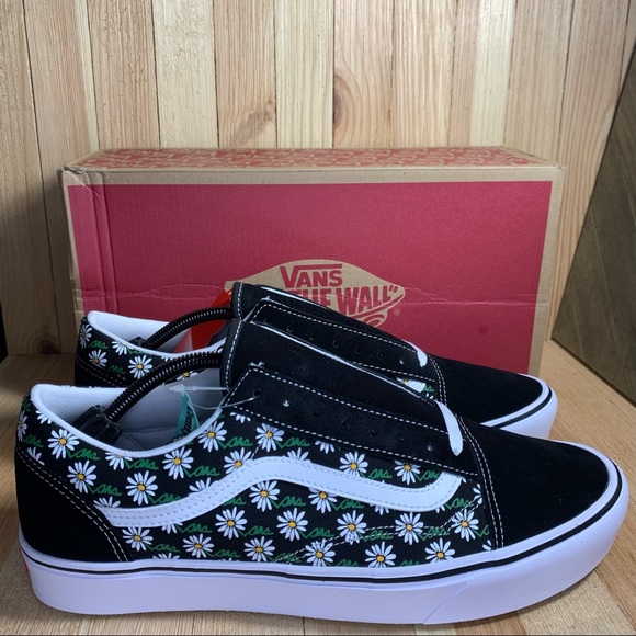 Vans | Shoes | New Vans Comfycush Old 